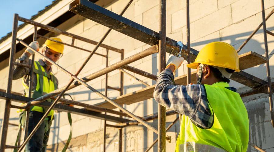 Professional gutter cleaning in Bay Saint Louis, MS
